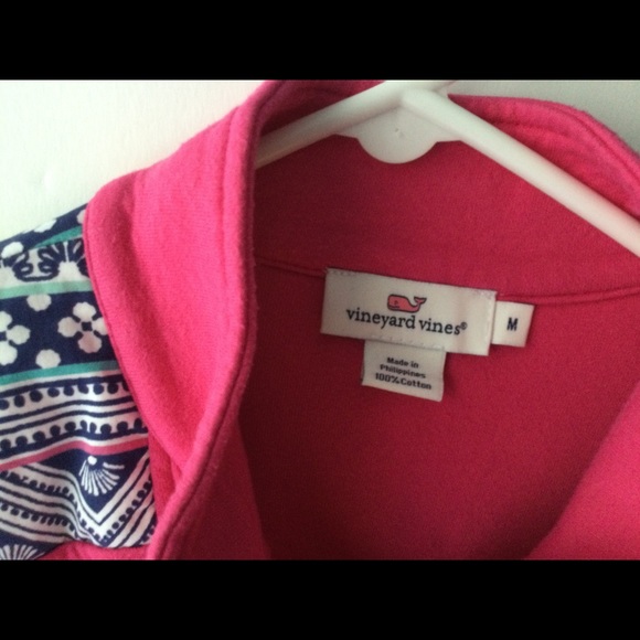 vineyard vines sweatshirt - Picture 5 of 11